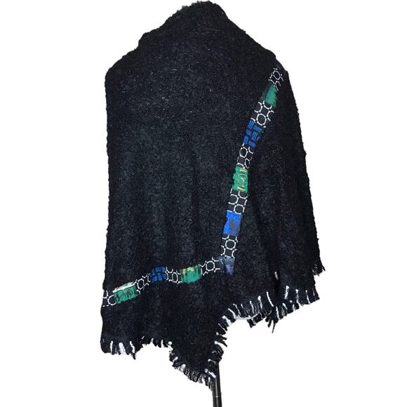 Canvasbacks Vintage Fringed Boucle Poncho-Size M/L-Silk, Cashmere,& Wool Blend - Picture 10 of 15